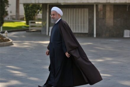 Iranian President Stresses Administration’s Care for National Unity